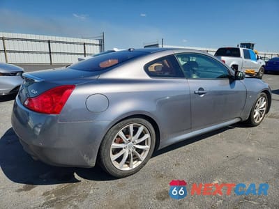 Trzecie zdjęcie samochodu z tyłu: 2014 INFINITI Q60 COUPE JOURNEY VIN:JN1CV6EK4EM112685 - miniatura