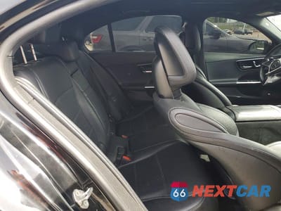Zdjęcie 10 z 12 samochodu: 2022 MERCEDES-BENZ C 300 VIN:W1KAF4GB1NR037875 - miniatura