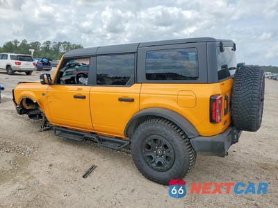 Drugie zdjęcie samochodu z przodu: 2022 FORD BRONCO BASE VIN:1FMEE5DPXNLA96572 - miniatura
