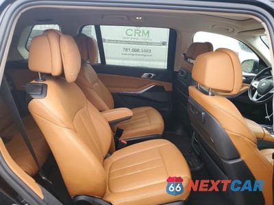 Zdjęcie 11 z 14 samochodu: 2021 BMW X7 XDRIVE40I VIN:5UXCW2C0XM9D83242 - miniatura