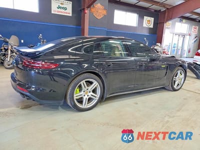 Trzecie zdjęcie samochodu z tyłu: 2018 PORSCHE PANAMERA 4 E-HYBRID VIN:WP0AE2A73JL128732 - miniatura