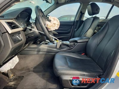 Zdjęcie 7 z 13 samochodu: 2015 BMW 320 I VIN:WBA3B1G53FNT07914 - miniatura