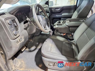 Zdjęcie 7 z 12 samochodu: 2022 CHEVROLET SILVERADO K1500 CUSTOM VIN:1GCPDBEK5NZ524949 - miniatura