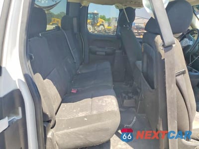 Zdjęcie 10 z 13 samochodu: 2010 CHEVROLET SILVERADO K1500 LT VIN:1GCSKSE32AZ115987 - miniatura