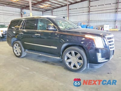 Czwarte zdjęcie samochodu z boku: 2018 CADILLAC ESCALADE LUXURY VIN:1GYS4BKJ7JR395770 - miniatura