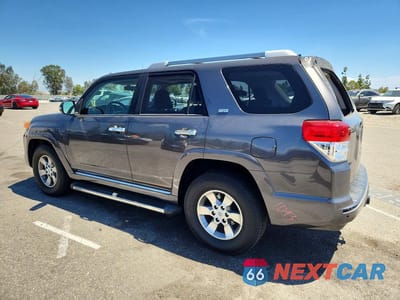Drugie zdjęcie samochodu z przodu: 2010 TOYOTA 4RUNNER SR5 VIN:JTEZU5JR7A5006318 - miniatura