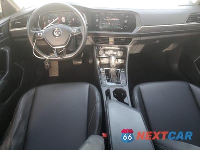 Zdjęcie 8 z 12 samochodu: 2020 VOLKSWAGEN JETTA SEL VIN:3VWEB7BU0LM020580 - miniatura