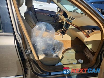 Zdjęcie 7 z 12 samochodu: 2008 MERCEDES-BENZ E 350 4MATIC VIN:WDBUF87X48B341739 - miniatura
