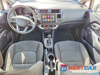 Zdjęcie 8 z 13 samochodu: 2015 KIA RIO LX VIN:KNADM5A38F6518162 - miniatura