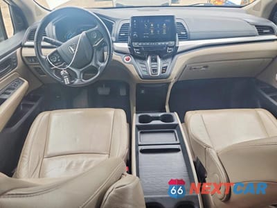 Zdjęcie 8 z 13 samochodu: 2018 HONDA ODYSSEY EXL VIN:5FNRL6H7XJB085015 - miniatura