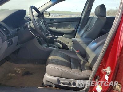 Zdjęcie 7 z 12 samochodu: 2005 HONDA ACCORD VIN:1HGCM66535A040762 - miniatura