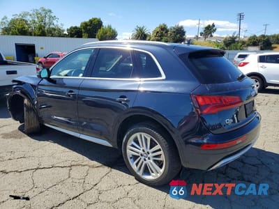 Drugie zdjęcie samochodu z przodu: 2019 AUDI Q5 PREMIUM PLUS VIN:WA1BNAFY5K2032070 - miniatura