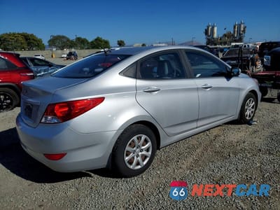 Trzecie zdjęcie samochodu z tyłu: 2012 HYUNDAI ACCENT GLS VIN:KMHCT4AE4CU219381 - miniatura