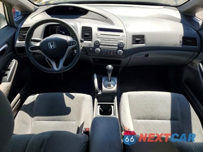 Zdjęcie 8 z 11 samochodu: 2009 HONDA CIVIC LX VIN:19XFA16589E023062 - miniatura