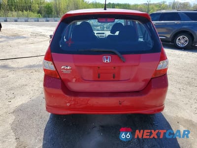 Zdjęcie 6 z 12 samochodu: 2008 HONDA FIT SPORT VIN:JHMGD38608S022088 - miniatura