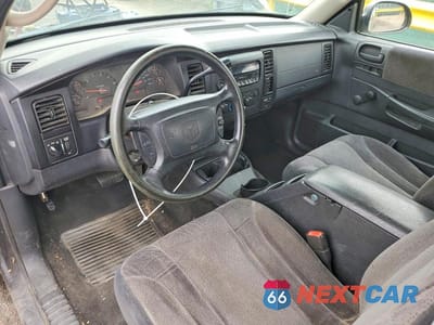 Zdjęcie 8 z 12 samochodu: 2003 DODGE DAKOTA SPORT VIN:1D7HG32N43S119340 - miniatura