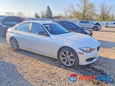 Czwarte zdjęcie samochodu z boku: 2015 BMW 328 XI VIN:WBA3B3C5XFF547876 - miniatura