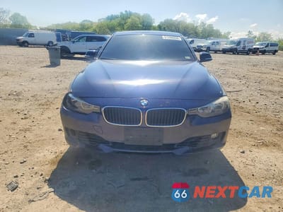 Piąte zdjęcie samochodu w środku: 2012 BMW 328 I VIN:WBA3A5C56CF342341 - miniatura