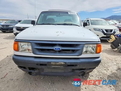 Piąte zdjęcie samochodu w środku: 1997 FORD RANGER VIN:1FTCR10U3VTA49677 - miniatura