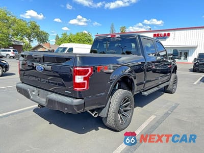 Czwarte zdjęcie samochodu z boku: 2019 FORD F150 SUPERCREW VIN:1FTFW1E44KFC68933 - miniatura
