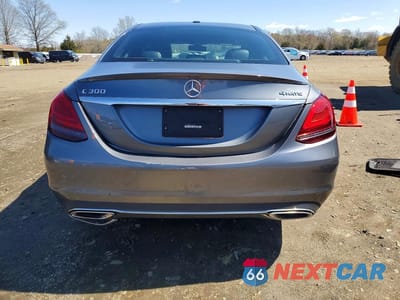 Zdjęcie 6 z 12 samochodu: 2019 MERCEDES-BENZ C 300 4MATIC VIN:55SWF8EB2KU307495 - miniatura