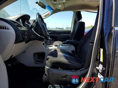 Zdjęcie 7 z 14 samochodu: 2011 DODGE GRAND CARAVAN CREW VIN:2D4RN5DGXBR661379 - miniatura