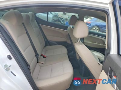 Zdjęcie 10 z 12 samochodu: 2019 HYUNDAI ELANTRA SE VIN:5NPD74LF0KH400456 - miniatura