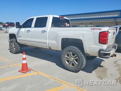 Drugie zdjęcie samochodu z przodu: 2016 CHEVROLET SILVERADO K2500 HIGH COUNTRY VIN:1GC1KXE83GF120937 - miniatura