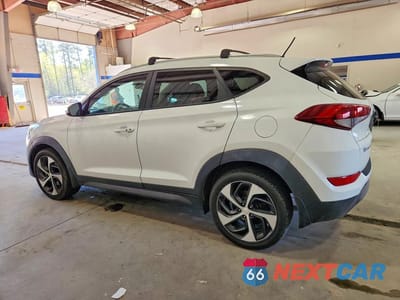 Drugie zdjęcie samochodu z przodu: 2016 HYUNDAI TUCSON SPORT VIN:KM8J33A23GU189349 - miniatura