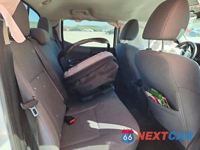 Zdjęcie 10 z 12 samochodu: 2020 TOYOTA TACOMA SR5 V6 VIN:3TYAZ5CN0LT001945 - miniatura