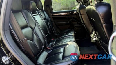 Zdjęcie 6 z 14 samochodu: 2017 PORSCHE CAYENNE VIN:WP1AA2A21HKA86947 - miniatura