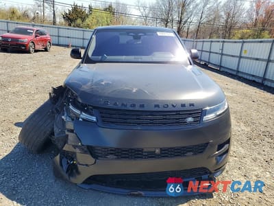 Piąte zdjęcie samochodu w środku: 2023 LAND ROVER RANGE ROVER SPORT DYNAMIC SE VIN:SAL1L9FU9PA108723 - miniatura