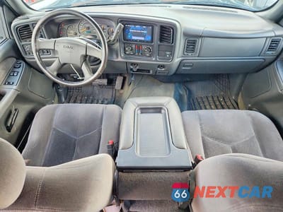 Zdjęcie 8 z 11 samochodu: 2003 GMC NEW SIERRA K1500 VIN:1GTEK19T93E288563 - miniatura