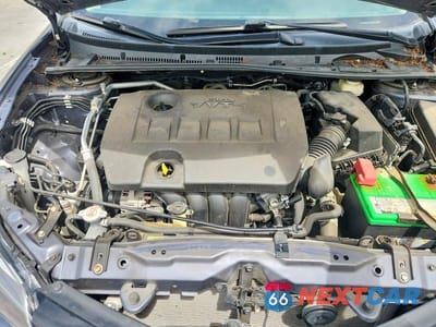 Zdjęcie 11 z 12 samochodu: 2018 TOYOTA COROLLA LE VIN:5YFBURHE1JP846050 - miniatura