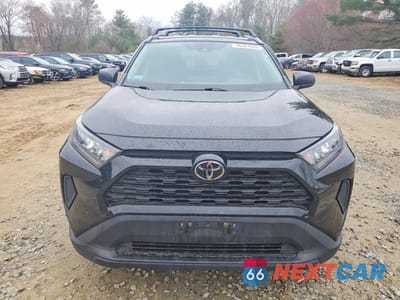 Piąte zdjęcie samochodu w środku: 2019 TOYOTA RAV4 LE VIN:2T3F1RFV0KW028832 - miniatura