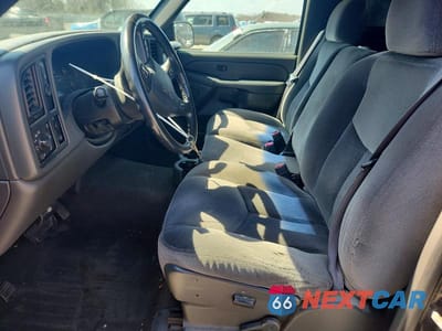 Zdjęcie 7 z 12 samochodu: 2006 GMC NEW SIERRA C1500 VIN:3GTEC14T96G215985 - miniatura