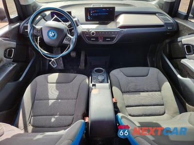 Zdjęcie 8 z 12 samochodu: 2017 BMW I3 REX VIN:WBY1Z8C3XHV892446 - miniatura