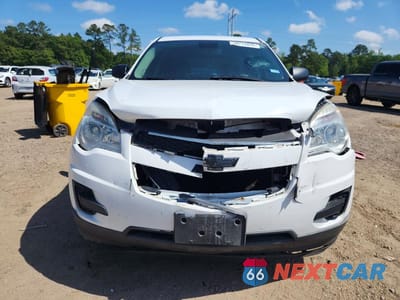 Piąte zdjęcie samochodu w środku: 2014 CHEVROLET EQUINOX LS VIN:1GNALAEK6EZ100383 - miniatura