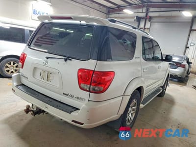 Trzecie zdjęcie samochodu z tyłu: 2005 TOYOTA SEQUOIA LIMITED VIN:5TDBT48A35S249711 - miniatura