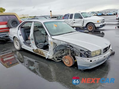 Czwarte zdjęcie samochodu z boku: 2001 BMW 7 SERIES VIN:WBAGG8337XDN73797 - miniatura