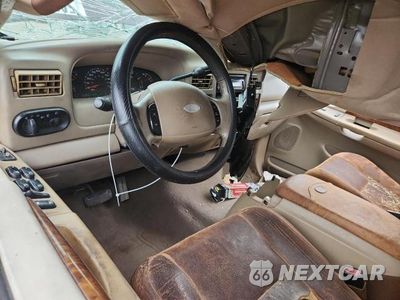 Zdjęcie 8 z 12 samochodu: 2003 FORD F250 SUPER DUTY VIN:1FTNW21P93EC76907 - miniatura