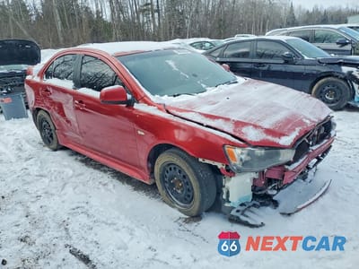 Czwarte zdjęcie samochodu z boku: 2011 MITSUBISHI LANCER ES VIN:JA32U2FU0BU607478 - miniatura