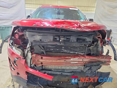 Piąte zdjęcie samochodu w środku: 2017 FORD EXPLORER SPORT VIN:1FM5K8GT9HGD32855 - miniatura