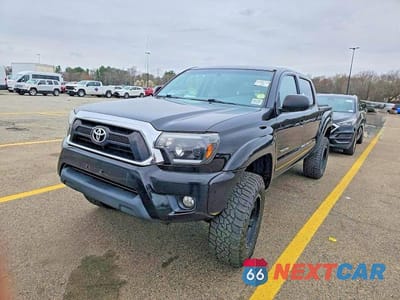 Drugie zdjęcie samochodu z przodu: 2012 TOYOTA TACOMA DOUBLE CAB VIN:3TMLU4ENXCM088389 - miniatura