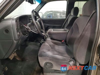 Zdjęcie 7 z 11 samochodu: 2002 GMC NEW SIERRA K1500 VIN:2GTEK19V621205902 - miniatura