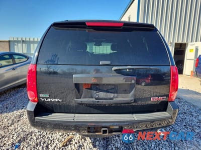 Zdjęcie 6 z 13 samochodu: 2010 GMC YUKON SLT VIN:1GKUKCE03AR254521 - miniatura