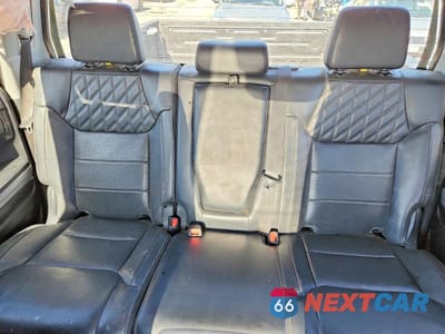 Zdjęcie 10 z 13 samochodu: 2019 TOYOTA TUNDRA PLATINUM VIN:5TFAY5F17KX811797 - miniatura