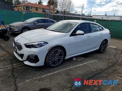 2024 BMW 228XI WBA73AK06R7R62944 - główne zdjęcie licytacji z USA - miniatura