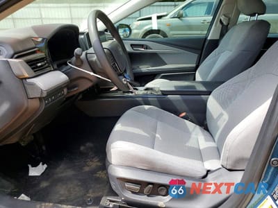 Zdjęcie 7 z 12 samochodu: 2026 TOYOTA CAMRY LE VIN:4T1DAACK0TU216795 - miniatura
