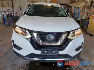 Piąte zdjęcie samochodu w środku: 2020 NISSAN ROGUE S VIN:JN8AT2MT4LW016820 - miniatura